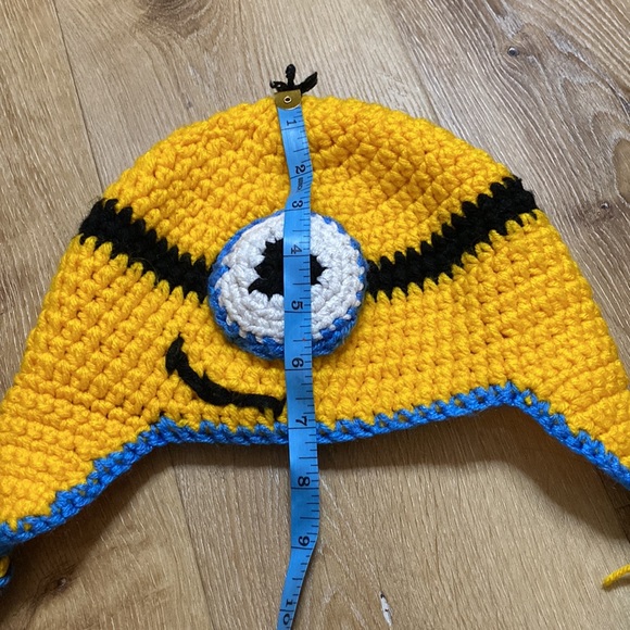 Crochet Minions Toque, Stuart from Despicable Me. - Picture 7 of 7